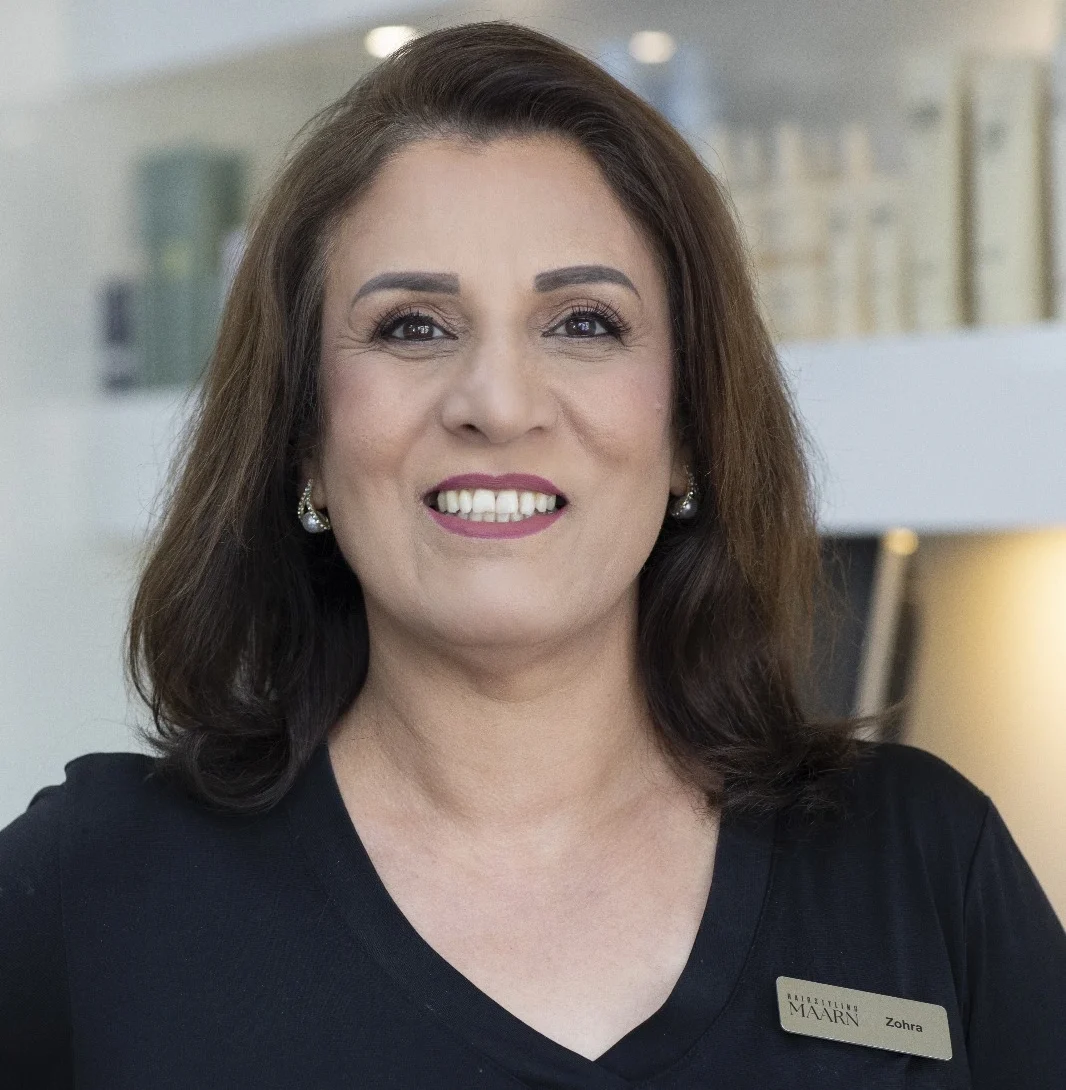 https://www.hairstyling-maarn.nl/wp-content/uploads/2025/10/Team-Zohra-e1759864248207.webp
